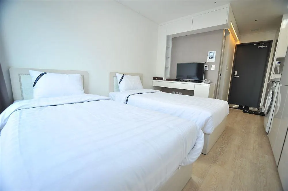 Skycity Residence Gimpo Aparthotel
